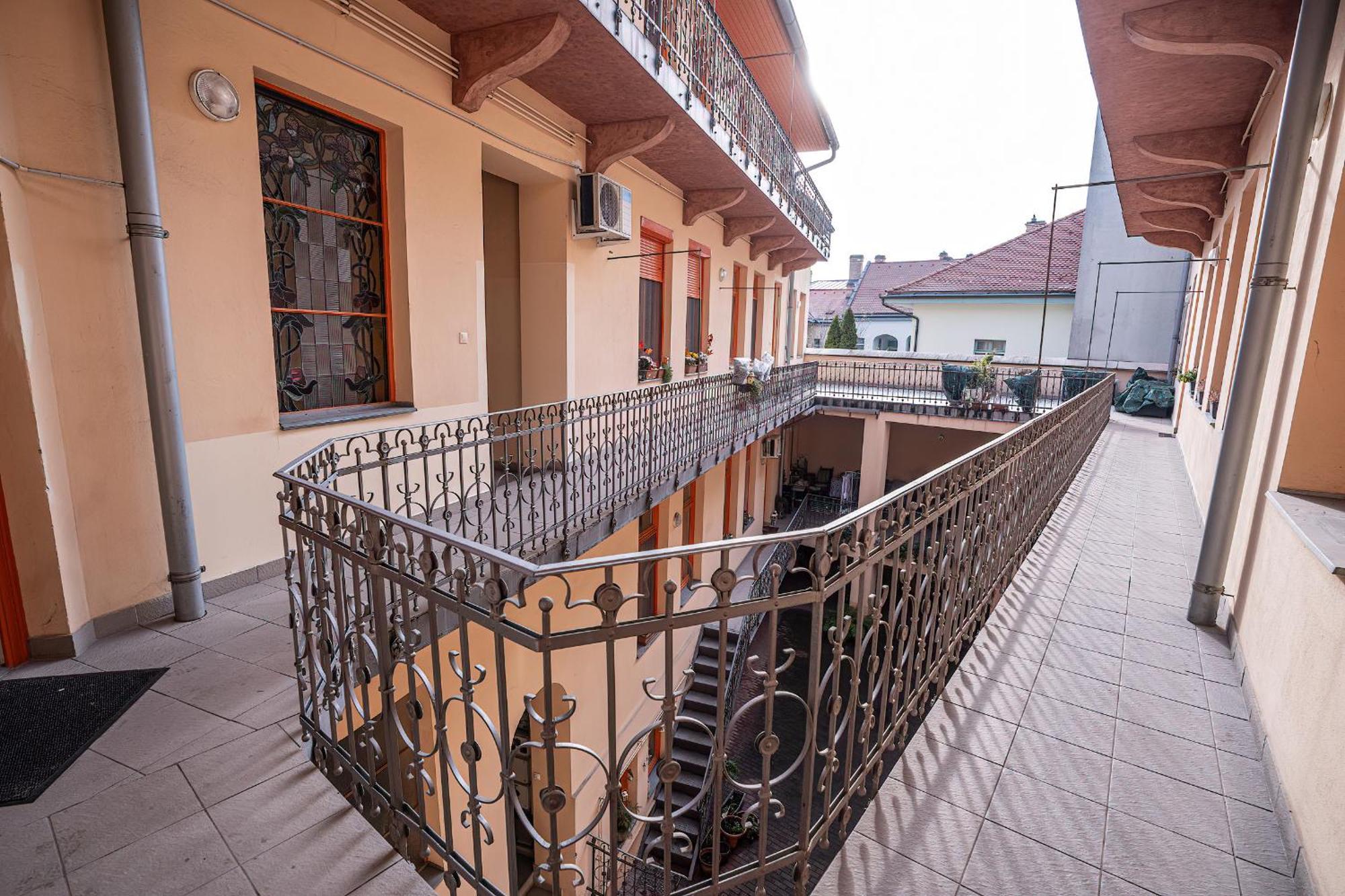 Kelemen Apartment Segedin Dış mekan fotoğraf